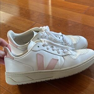 White and Pink Women’s Veja Sneakers